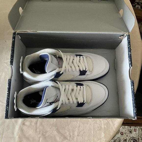 Nike Air Jordan 4 Retro Mid Midnight Navy Come With Box